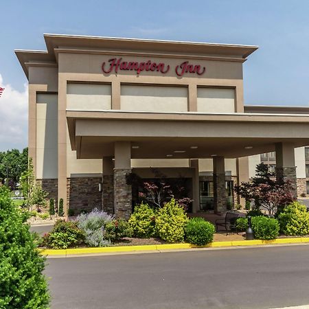 Hampton Inn Winchester-University/ Mall Экстерьер фото